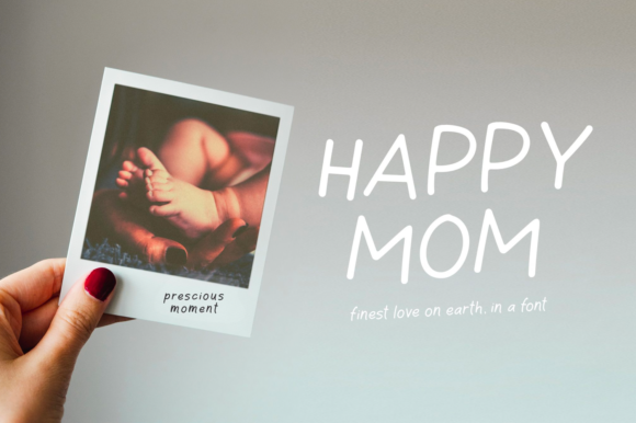 Happy Mom: A Handwritten Font for Authentic Campaigns
